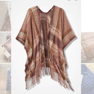 Coldwater Creek NWT Boucle plaid wrap ONE SIZE